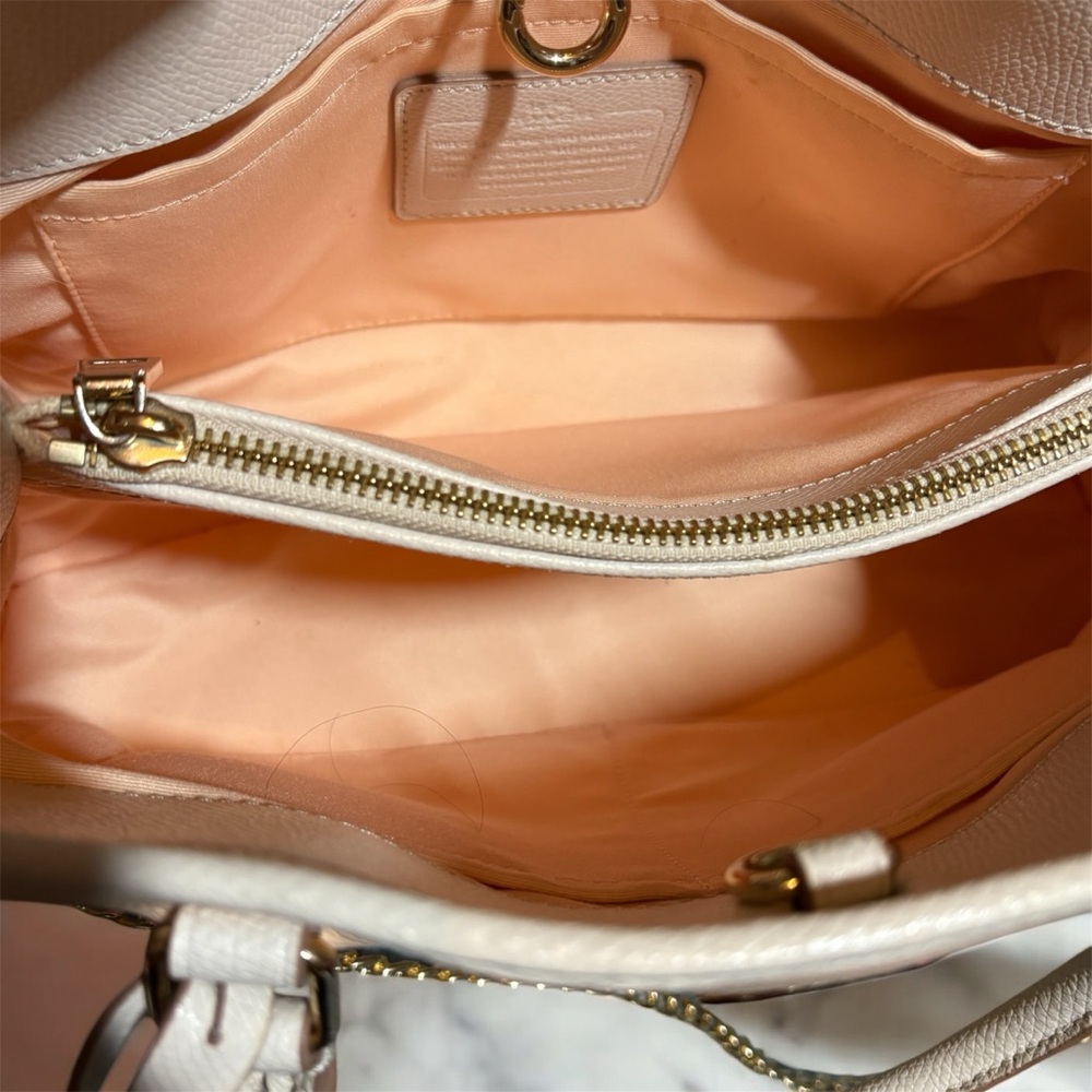 Coach New York Elegant Cream and Tan Women's Bag - Picture 2 of 9
